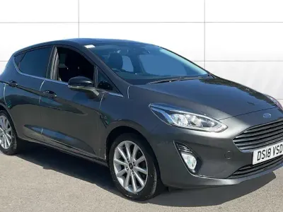 Begagnad Ford Fiesta Titanium 125 HK (91 kW) 2020 Halvkombi
