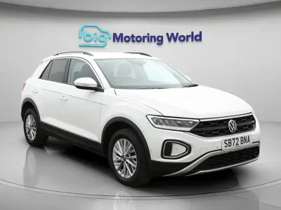 Begagnad VW T-Roc S 110 HK (80 kW) 2023 Vit SUV