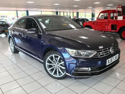 Used VW Passat R-line 190 HP (139 kW) 2018 Blue Sedan