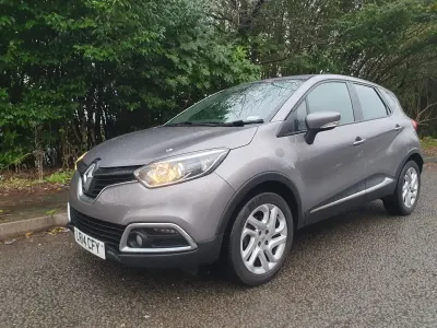 Używany Renault Captur Dynamique 90 KM (66 kW) 2014 Szary SUV