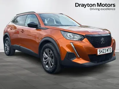 Used Peugeot 2008 Active+ 100 HP (73 kW) 2023 Orange SUV