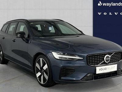 Used Volvo V60 Plus 345 HP (253 kW) 2025 Blue Estate