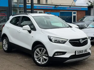 Used Vauxhall Mokka X Active 140 HP (102 kW) 2018 White SUV