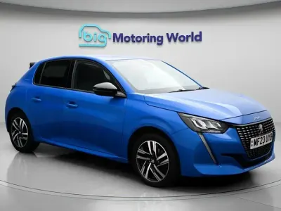Używany Peugeot 208 Allure+ 100 KM (73 kW) 2023 Niebieski Hatchback