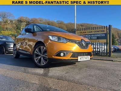 Used Renault Scénic IV Dynamique 130 HP (95 kW) 2017 Yellow/black MPV