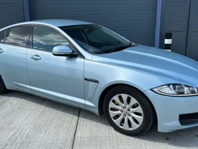 Używany Jaguar XF Premium Luxury 2012 Niebieski Sedan/Limuzyna