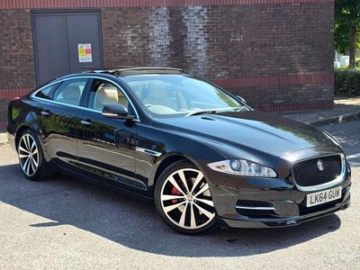 Jaguar XJ