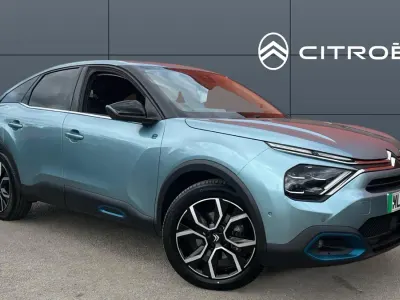 Used Citroën e-C4 Shine 100 kW (136 HP) 2023 Blue Hatchback