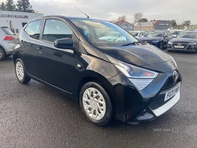 Used Toyota Aygo X-play 72 HP (52 kW) 2021 Black Hatchback