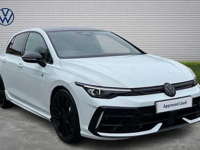 Second-hand VW Golf VIII Black Edition 333 CP (244 kW) 2026 Alb Hatchback