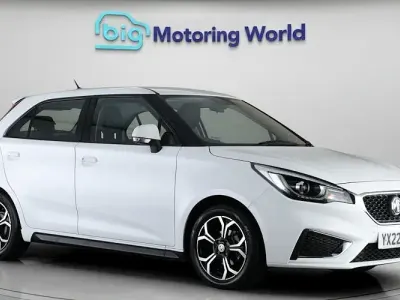 Begagnad MG MG3 Exclusive 106 HK (77 kW) 2024 Halvkombi