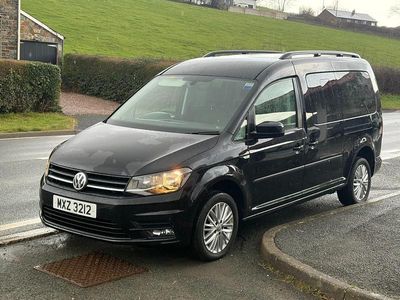 Black Used 2018 VW Caddy Maxi Life Life MPV | £13,950 (Fair price)