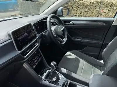 Used VW T-Roc Style 150 HP (110 kW) 2025 Silver SUV
