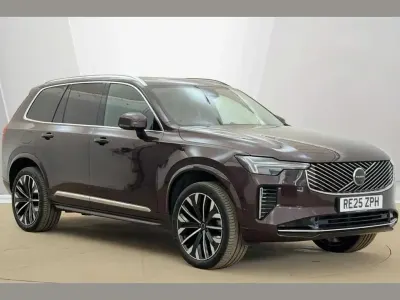 Usado Volvo XC90 Ultra 247 HP (181 kW) 2025 Vermelho SUV