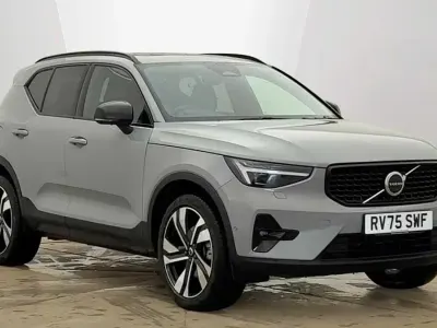 Used Volvo XC40 Ultra 161 HP (118 kW) 2025 Grey SUV