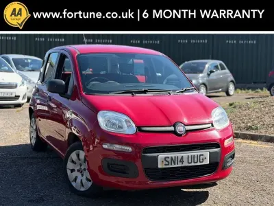 Usado Fiat Panda Pop 69 HP (50 kW) 2014 Vermelho Citadino