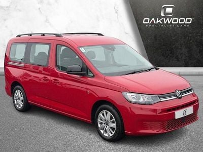 Used VW Caddy Maxi Life 122 HP (89 kW) 2022 Red MPV