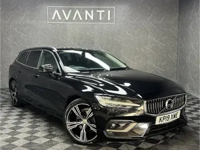 Used Volvo V60 Inscription 187 HP (137 kW) 2019 Black Estate