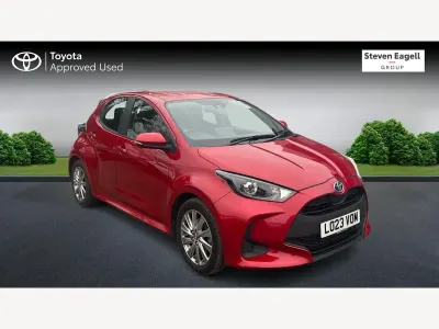 Used Toyota Yaris 2023 Red Hatchback