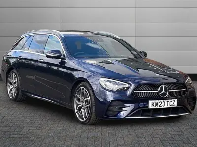 Used Mercedes E200 AMG Line Premium 200 HP (147 kW) 2023 Nautic blue Estate