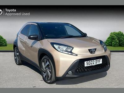 Used Toyota Aygo X 72 HP (52 kW) 2022 Ginger beige bitone SUV