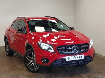 Used Mercedes GLA180 Urban 122 HP (89 kW) 2019 Red SUV