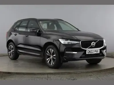 Used Volvo XC60 Momentum 250 HP (183 kW) 2022 Black SUV