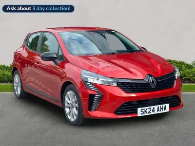 Begagnad Renault Clio V Evolution 145 HK (106 kW) 2024 Röd Halvkombi