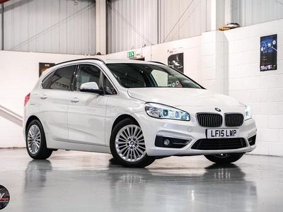 Used BMW 216 Active Tourer Luxury Line 116 HP (85 kW) 2015 White MPV
