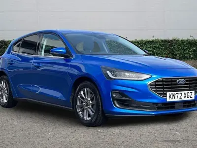 Used Ford Focus Style 125 HP (91 kW) 2022 Blue Hatchback