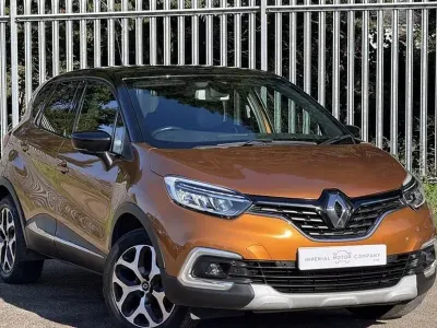 Used Renault Captur GT-Line 90 HP (66 kW) 2019 Orange/black SUV