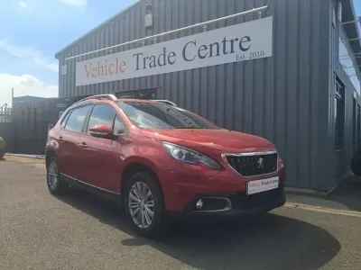Used Peugeot 2008 Active 100 HP (73 kW) 2017 Red SUV