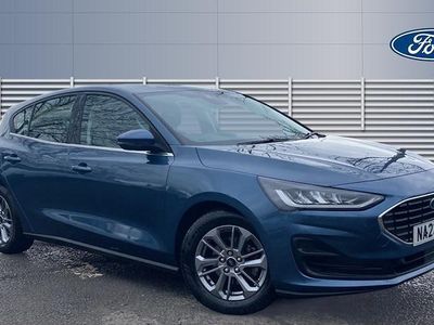 Used Ford Focus Titanium 125 HP (91 kW) 2023 Blue Hatchback