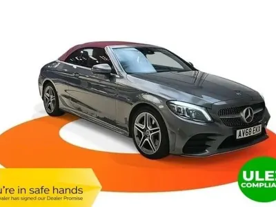 Usado Mercedes C220 AMG Line Premium 194 HP (142 kW) 2018 Cinzento Cabrios