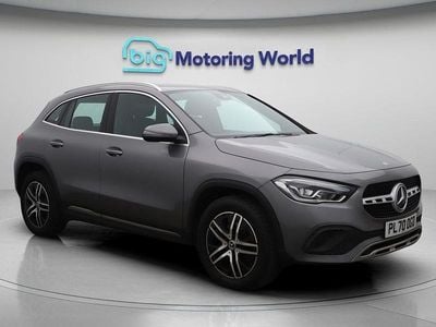 Mercedes GLA200