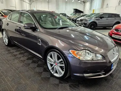 Używany Jaguar XF Portfolio 2009 Szary Sedan/Limuzyna