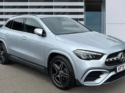 Used Mercedes GLA200 AMG line 163 HP (119 kW) 2025 Silver SUV