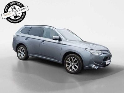 Used Mitsubishi Outlander 200 HP (147 kW) 2015 Grey SUV
