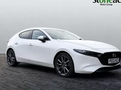Used Mazda 3 Inclusive 122 HP (89 kW) 2022 White Hatchback