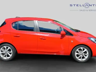 Usado Vauxhall Corsa 74 HP (54 kW) 2016 Vermelho Citadino