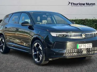 Used Vauxhall Grandland Ultimate 156 kW (213 HP) 2025 Black SUV