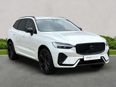 Used Volvo XC60 Plus 250 HP (183 kW) 2025 White SUV