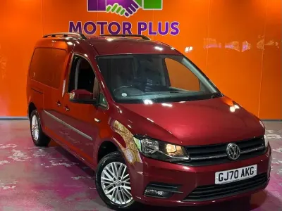Used VW Caddy Life 102 HP (75 kW) 2020 Red MPV
