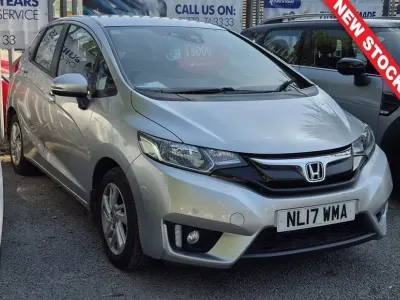 Used Honda Jazz SE 102 HP (75 kW) 2017 Silver Hatchback