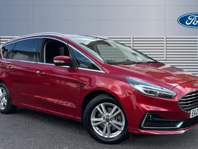 Used Ford S-MAX S 190 HP (139 kW) 2023 Red MPV