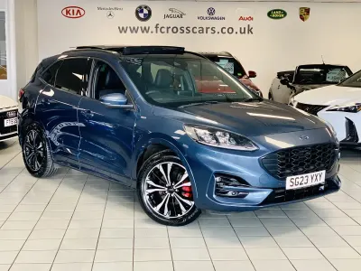 Usado Ford Kuga ST-Line X 150 HP (110 kW) 2023 Azul SUV