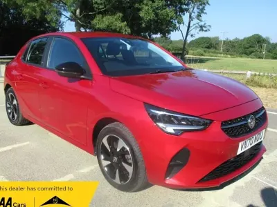 Used Vauxhall Corsa-e 100 kW (136 HP) 2020 Red Hatchback