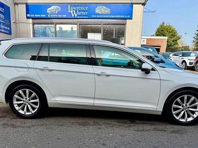Begagnad VW Passat Business 150 HK (110 kW) 2017 Vit Kombi