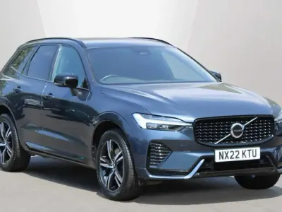 Used Volvo XC60 R-Design 197 HP (144 kW) 2022 SUV