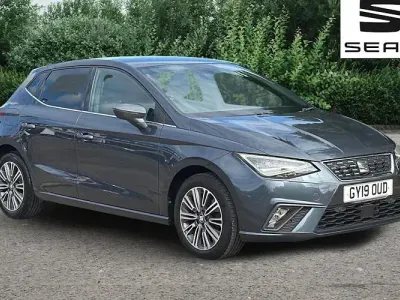 Usado Seat Ibiza XCELLENCE 116 CV (85 kW) 2019 Gris Utilitario